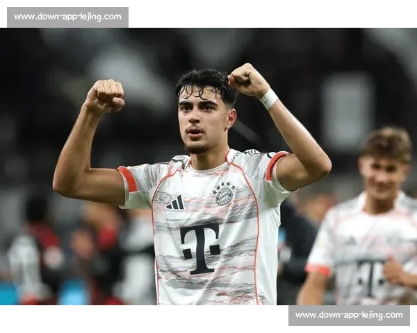 曼联锁定拜仁铁腰 英力士势力主导转会谈判