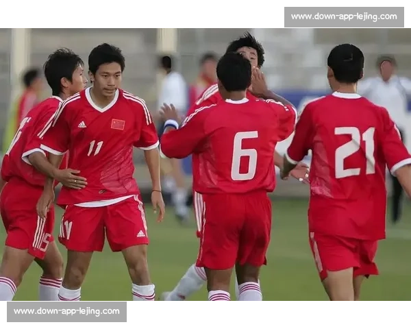 连超激战：场均 6.7 球点燃全城足球热情